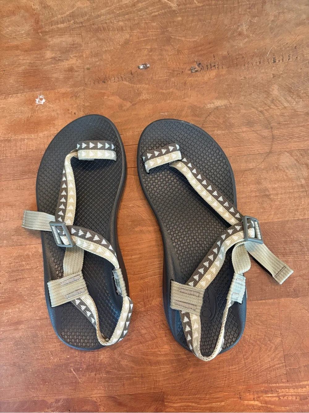 NWOT Chaco Classic Sandals Size 7